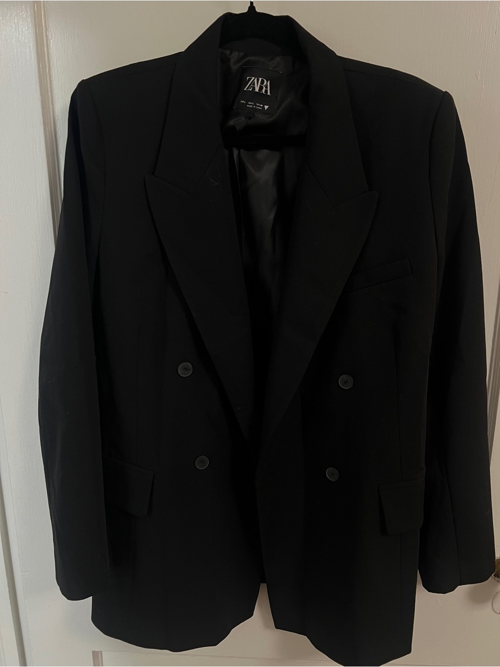 Zara Women's Black Double-Breasted Blazer - Classic Tailored Fit
